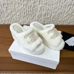 CELINE SLIPPERS