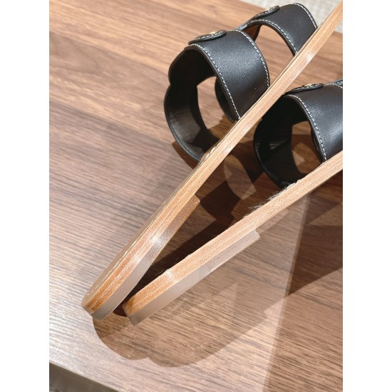 CELINE SLIPPERS