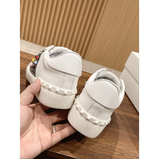 Valentino Sneakers