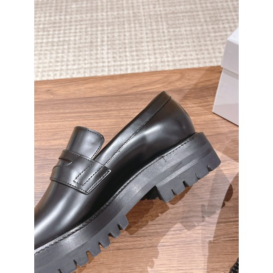 Maison Margiela Tabi Shoes