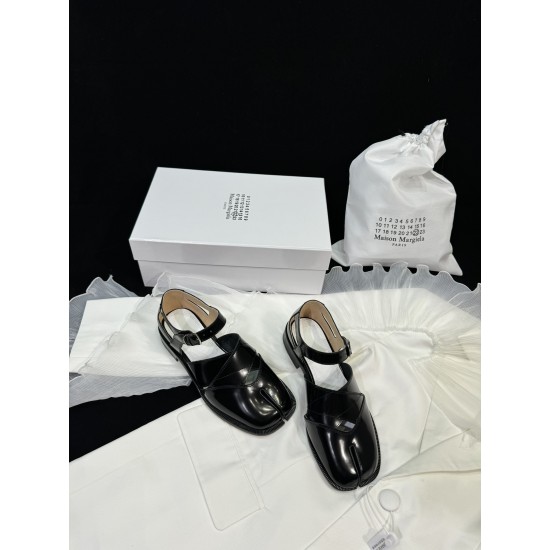 Maison Margiela Tabi Shoes
