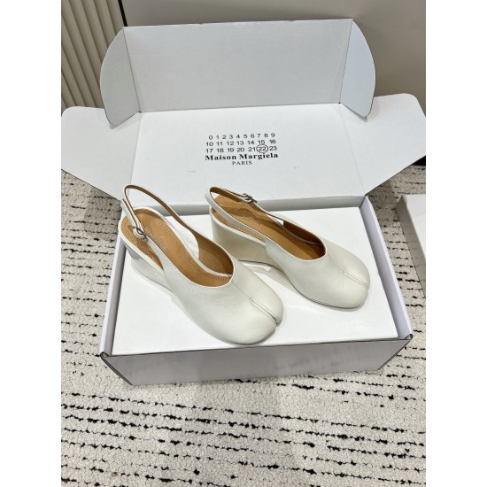 Maison Margiela Tabi Shoes