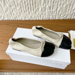 Maison Margiela Tabi Shoes