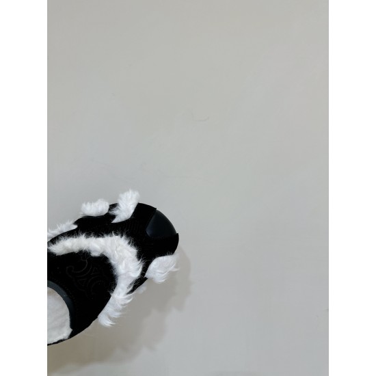 CELINE SLIPPERS