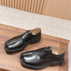 Maison Margiela Tabi Shoes
