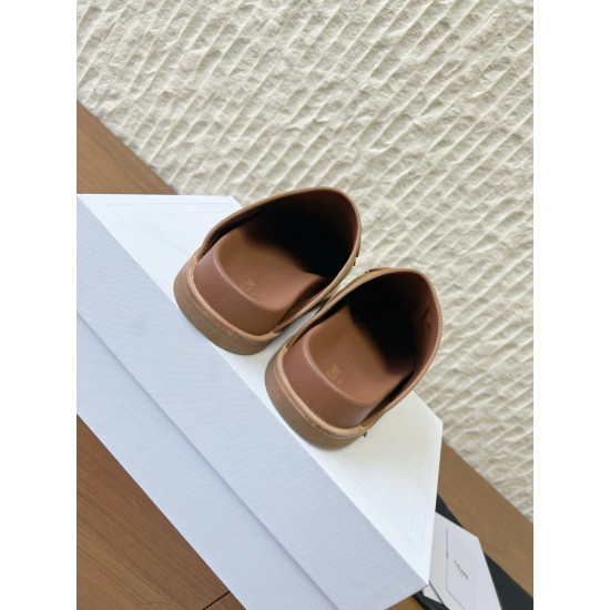 CELINE SLIPPERS