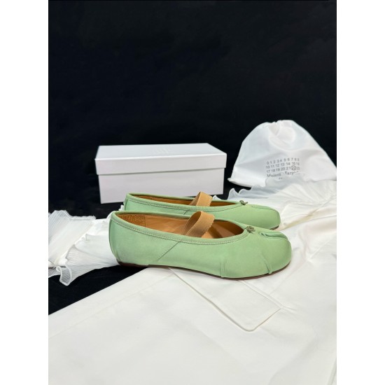 Maison Margiela Tabi Shoes