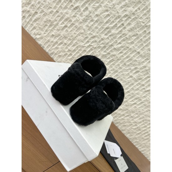 CELINE SLIPPERS
