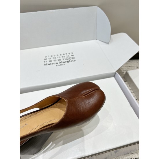 Maison Margiela Tabi Shoes