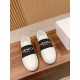 GIVENCHY Sneakers