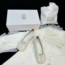 Maison Margiela Tabi Shoes