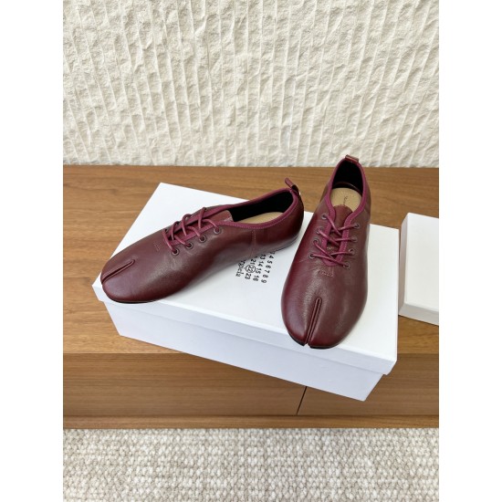 Maison Margiela Tabi Shoes