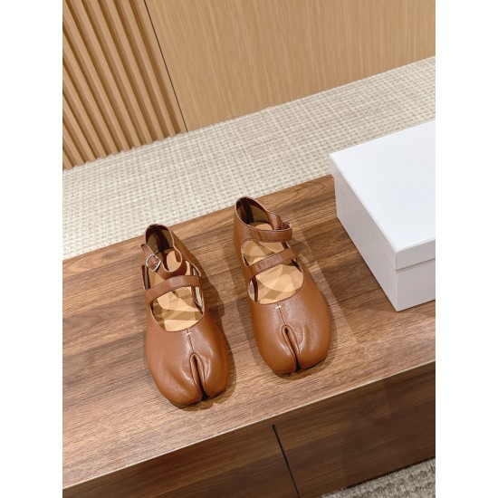 Maison Margiela Tabi Shoes
