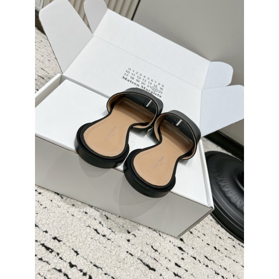 Maison Margiela Tabi Shoes