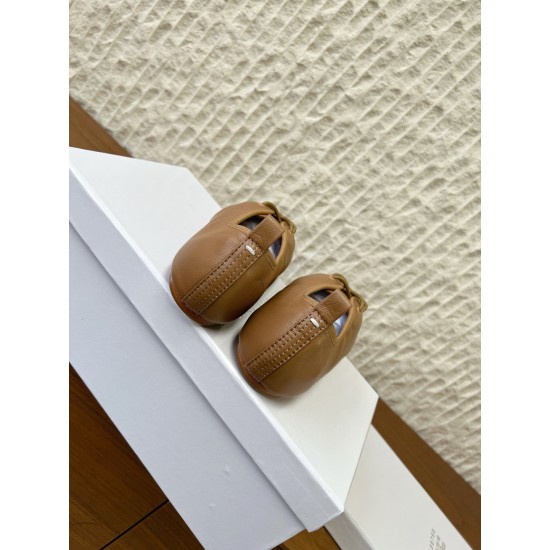 Maison Margiela Tabi Shoes