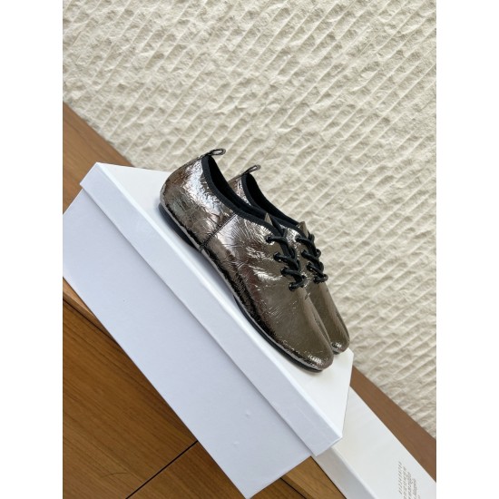 Maison Margiela Tabi Shoes
