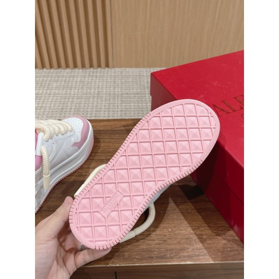 Valentino Sneakers