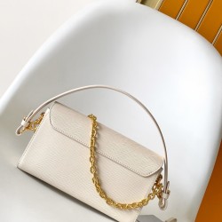 LV Twist