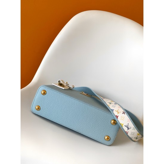 LV Capucines