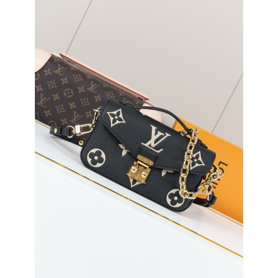 LV Pochette