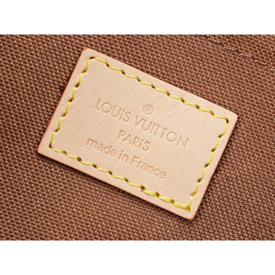 LV Pochette