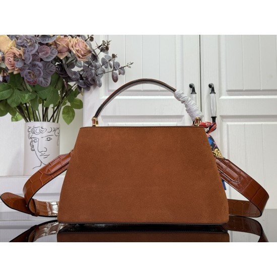 LV Capucines