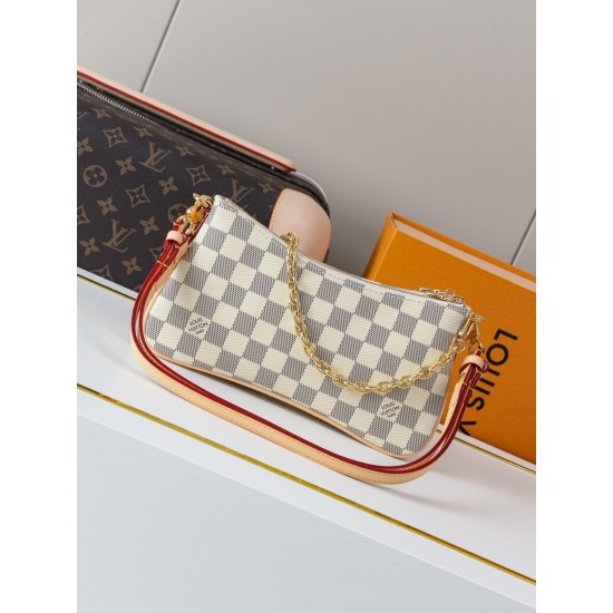 LV Pochette
