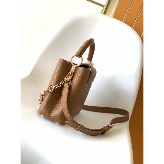 LV Capucines