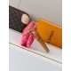 LV Pochette