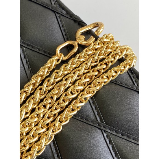 LV Twist