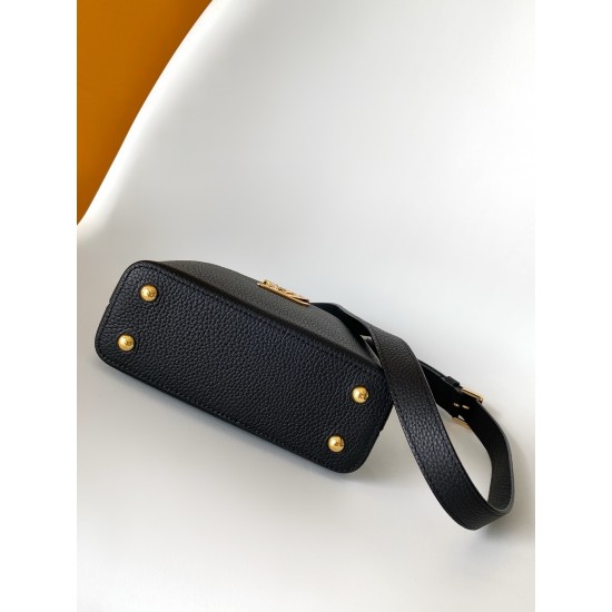 LV Capucines