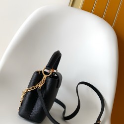 LV Capucines