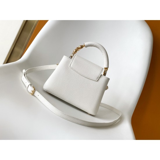 LV Capucines