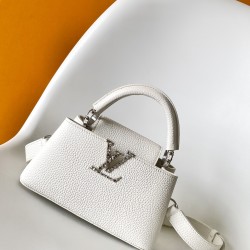 LV Capucines