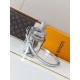 LV Pouch