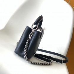 LV Capucines