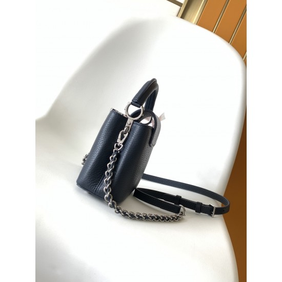 LV Capucines