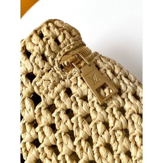 LV Pouch