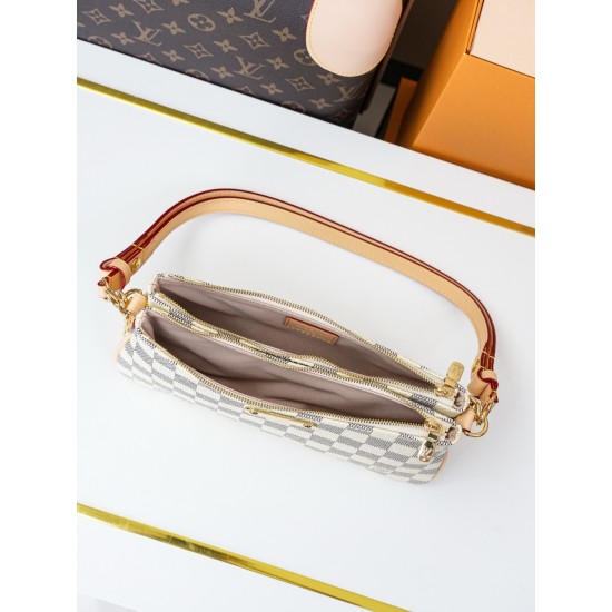 LV Pochette