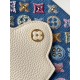 LV Capucines