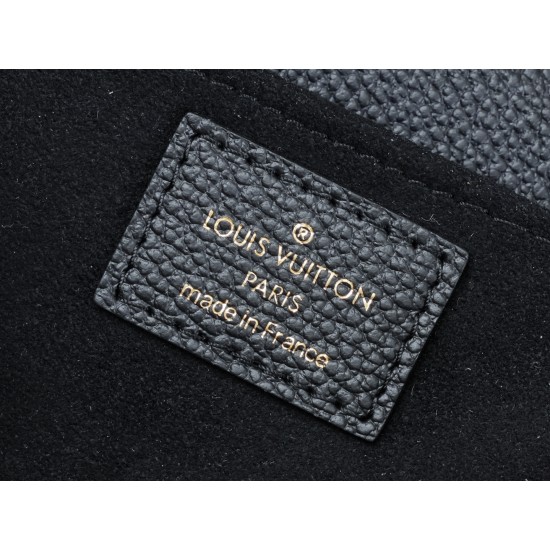 LV Pochette