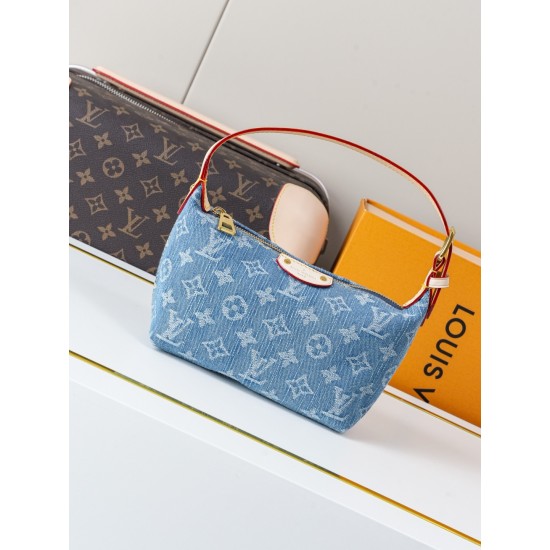 LV Pochette