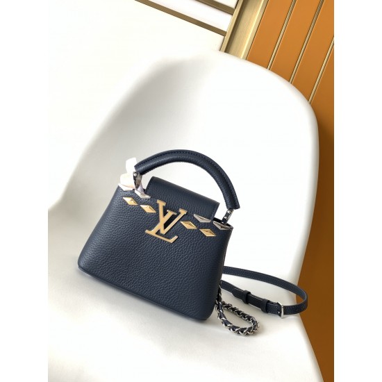 LV Capucines