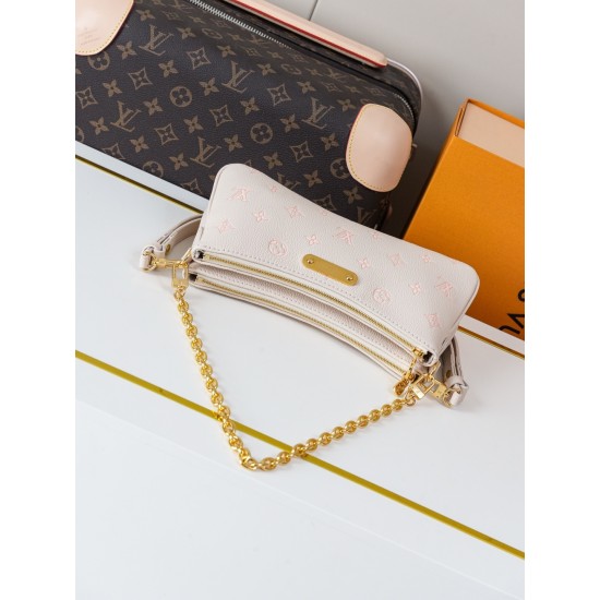 LV Pochette