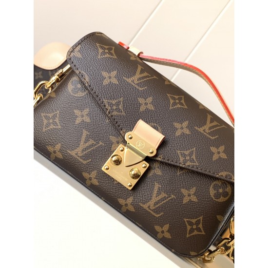 LV Pochette