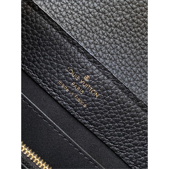 LV Capucines