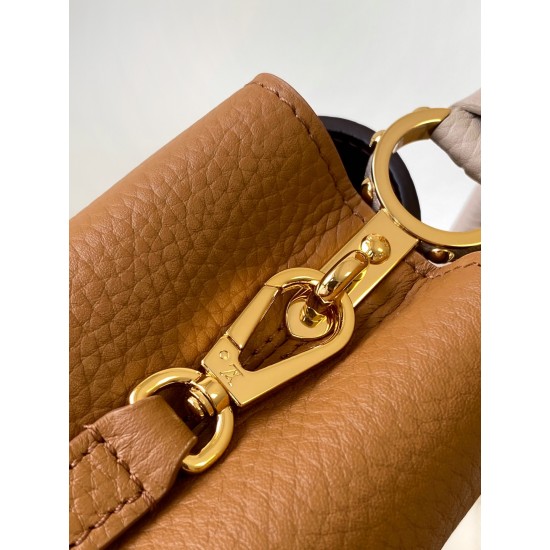 LV Capucines
