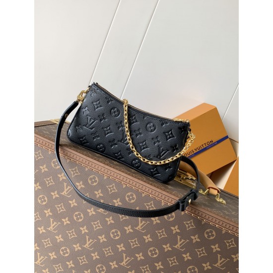LV Pochette