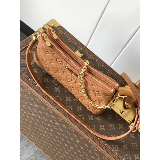 LV Pochette