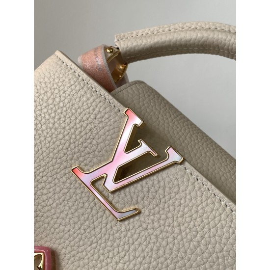 LV Capucines